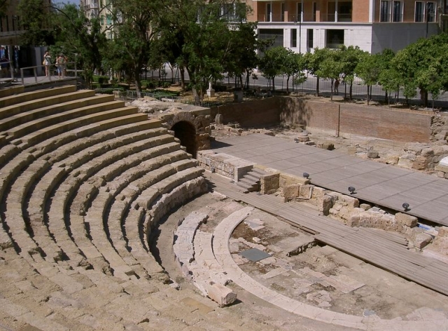 visitamos el teatro romano.jpg